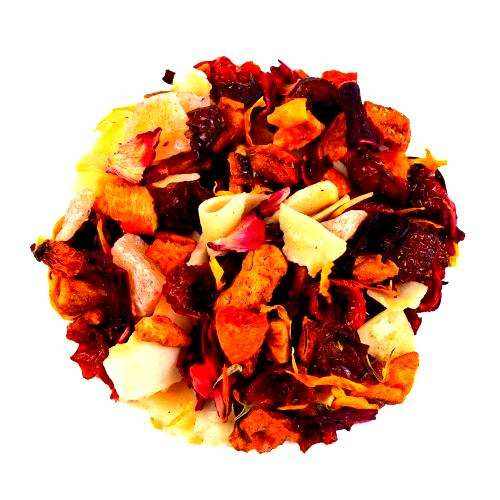 Infusion en morceaux aux couleurs rouge, orange et crème, mêlant fruits séchés, pétales et éclats d’épices